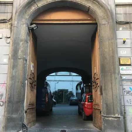 Nocleg ze śniadaniem Costantinapoli 27 3*