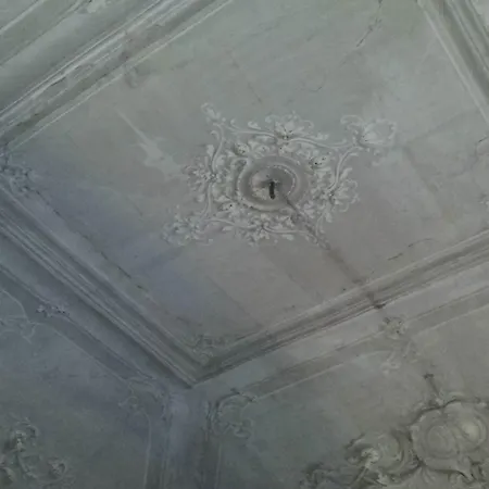 Costantinapoli 27 Panzió Nápoly