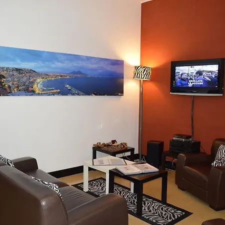 Costantinapoli 27 Panzió Nápoly