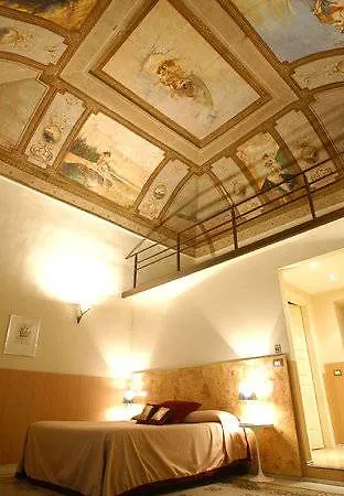 Costantinapoli 27 Nápoly